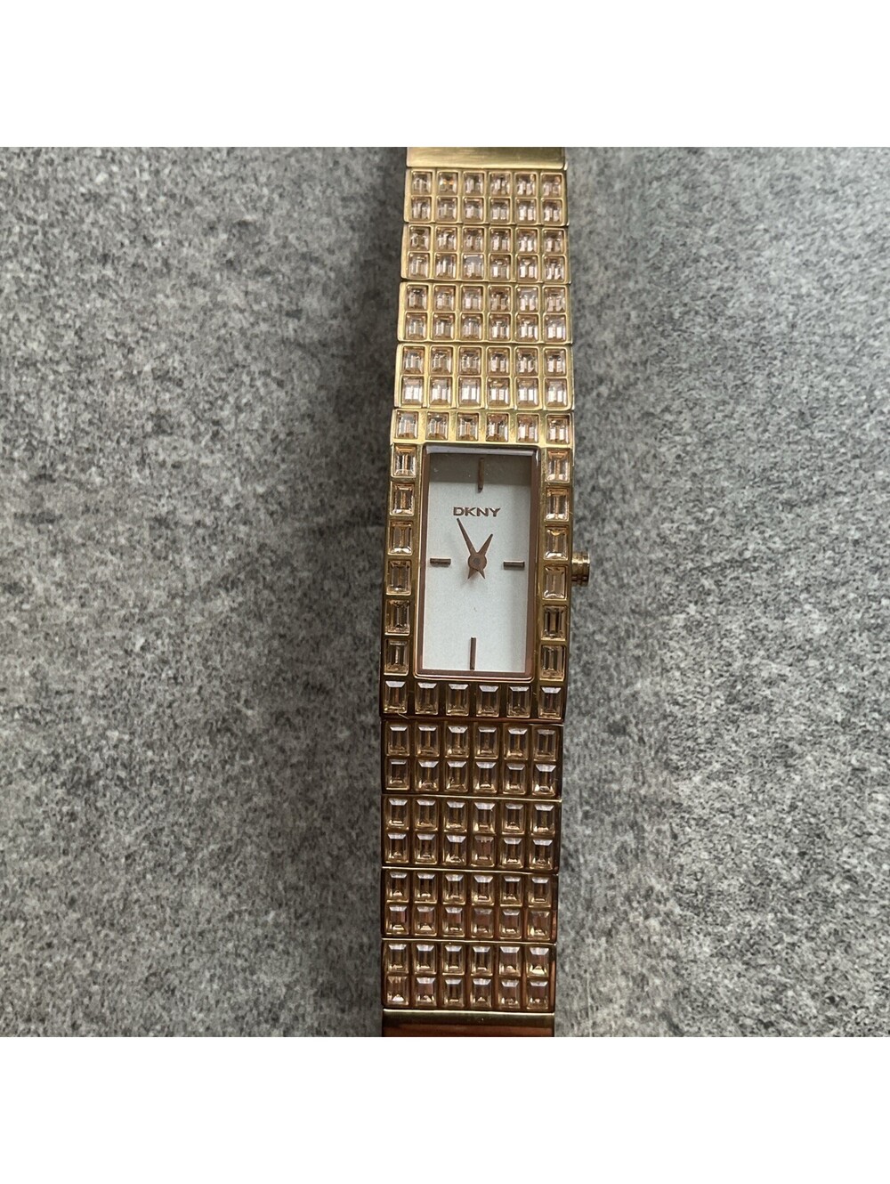 DKNY 20mmX30mm Women's Bangle Rose Gold Glitz Watch NY8440 Bin W